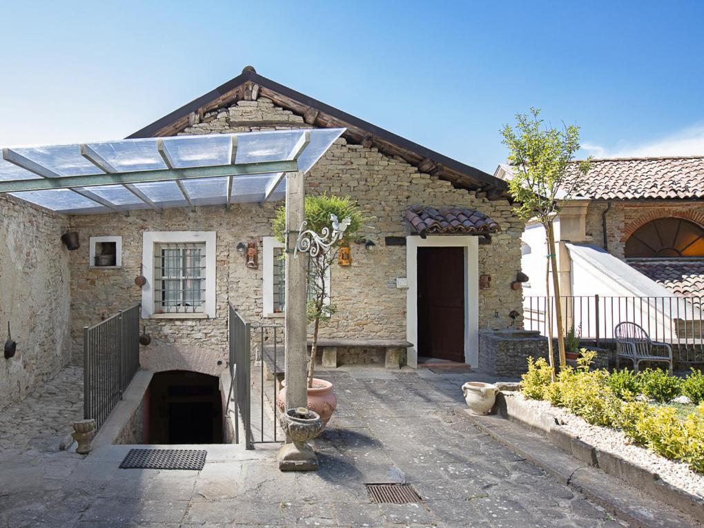 Apartamento Casa Cecilia Santo Stefano Belbo Exterior foto